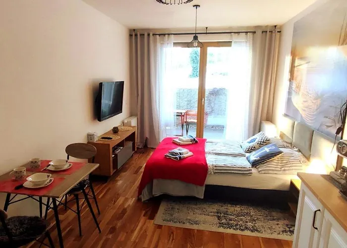 Apartment Kawalerka Z Miejscem Parkingowym W Hali Garazowej *